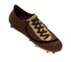 Scarpa da calcio realizzata ai tre cioccolati