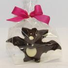 Pipistrello di cioccolato bianco e fondente per la festa di Halloween